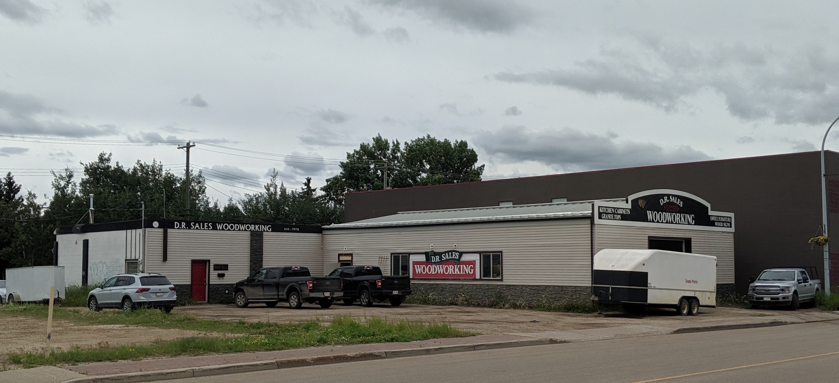 D R Sales Woodworking Div Of Fayda Const Ltd Grande Prairie Downtown